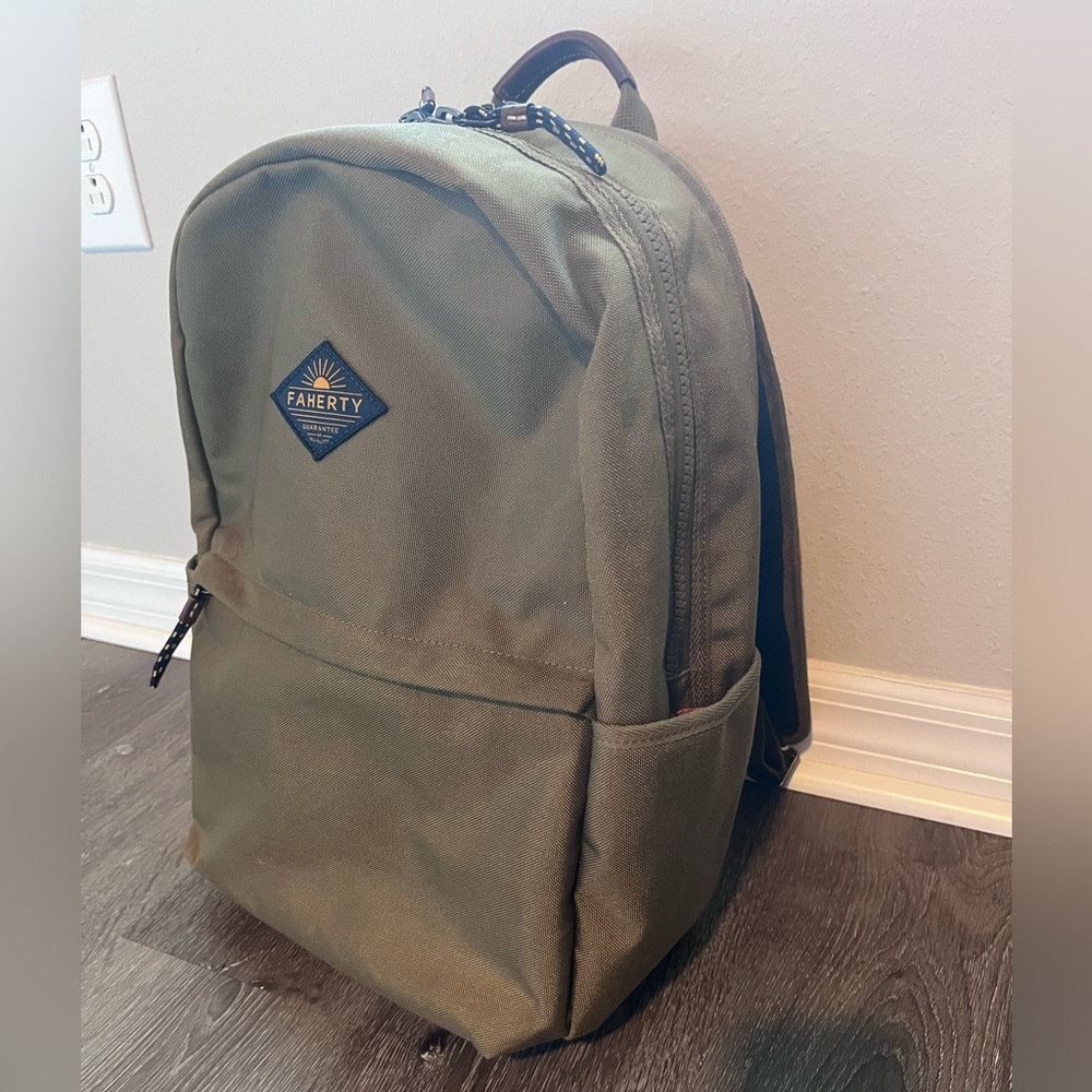 Faherty backpack - Picture 3 of 7